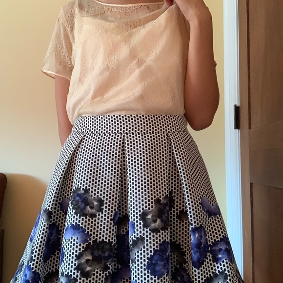 American Apparel Lace Top - Picture 3 of 3